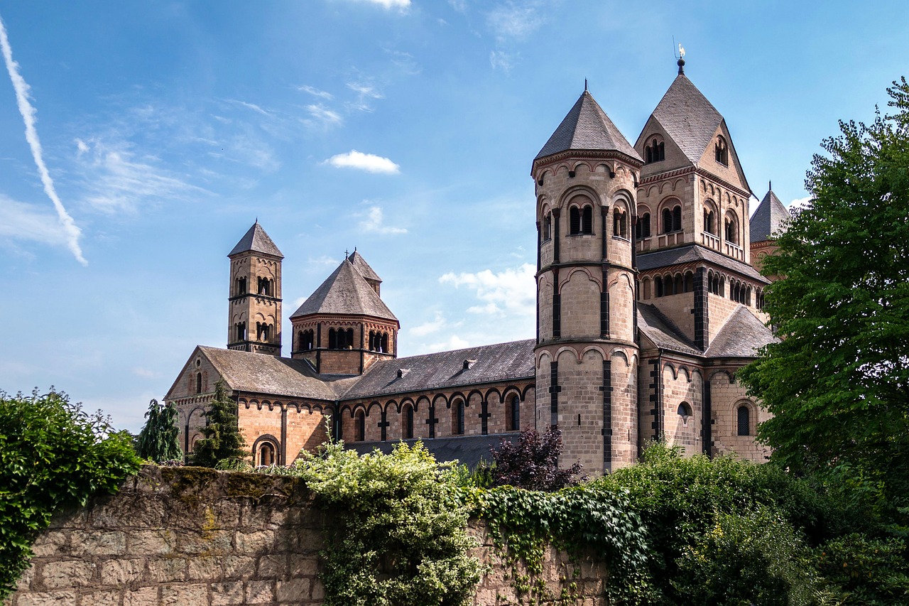 la Abadía María Laach en Alemania