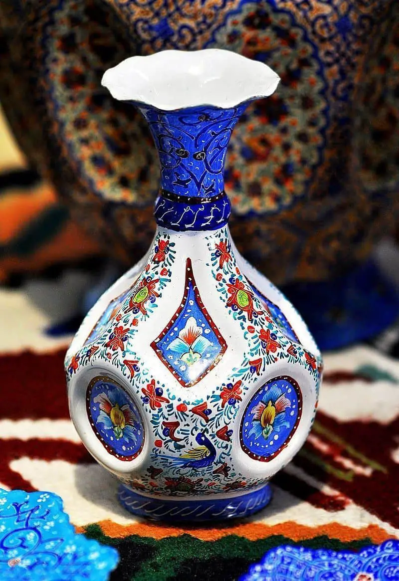 Artesanato iraniano.